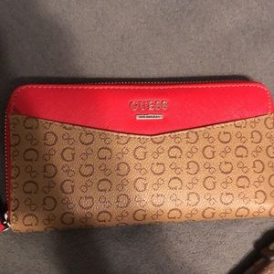 Guess Wallet